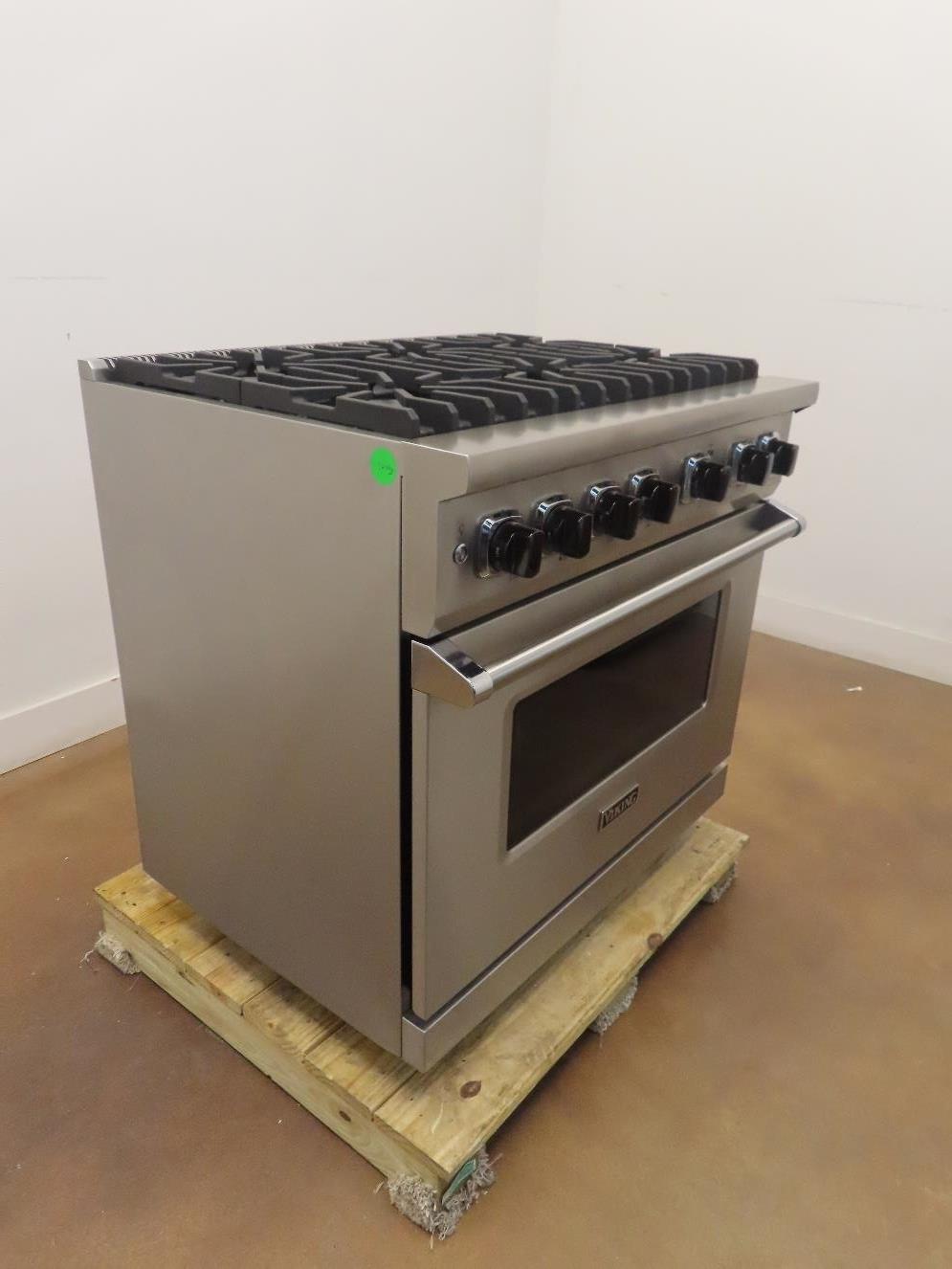 Viking 5 Series VGR5366BSS 36" Pro-Style Natural Gas Range 2017 Model Images