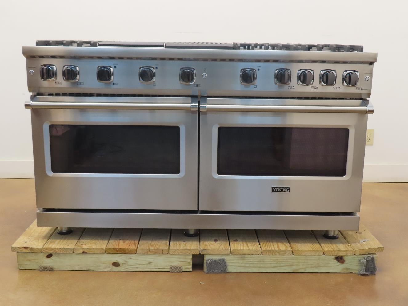 Viking Professional 5 Series VGR5606GQSS 60" Freestanding Gas Range 2019 Model