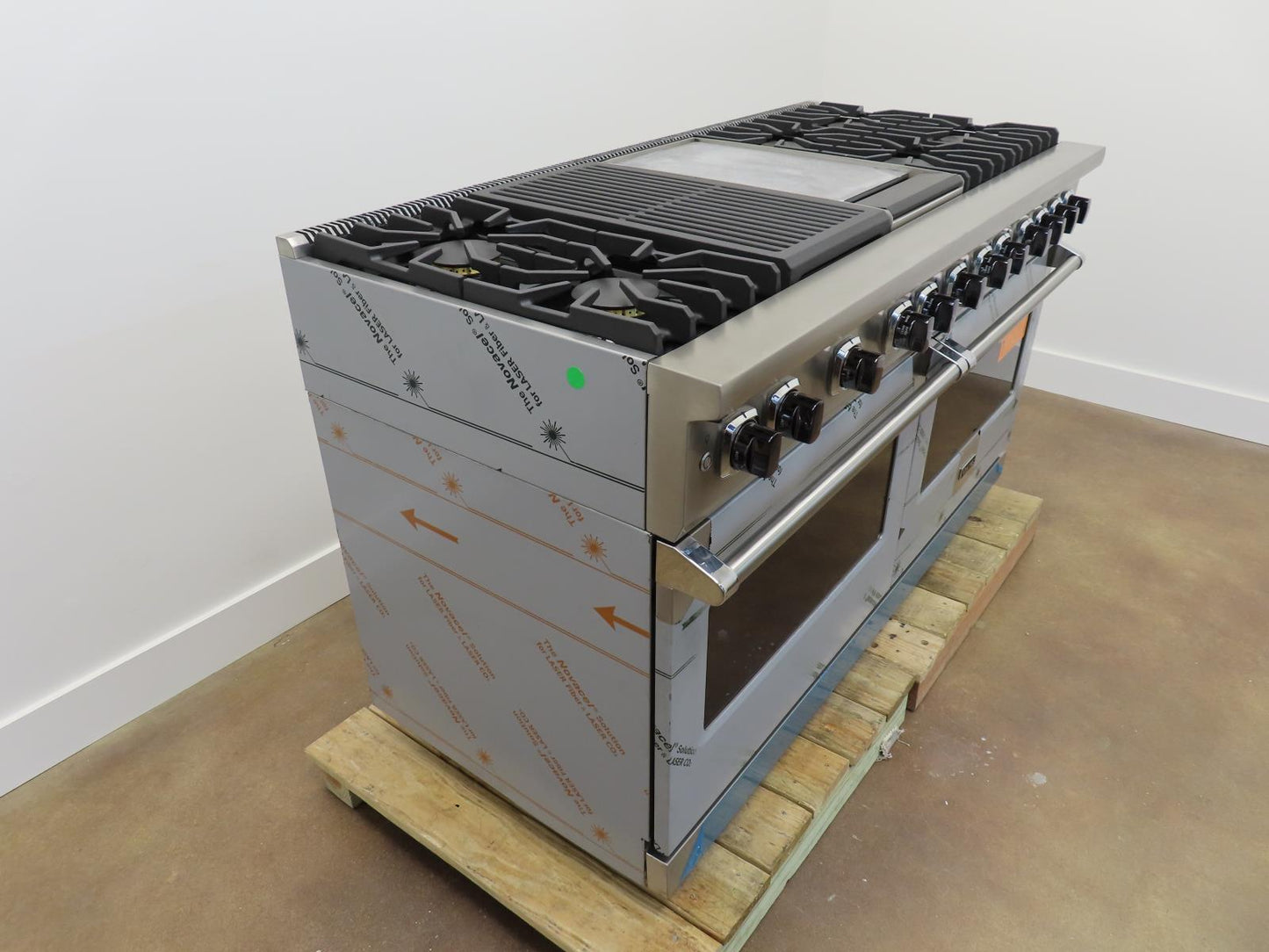 Viking 5 Series VDR5606GQSS 60" Stainless Professional Dual Fuel Range 2023Model